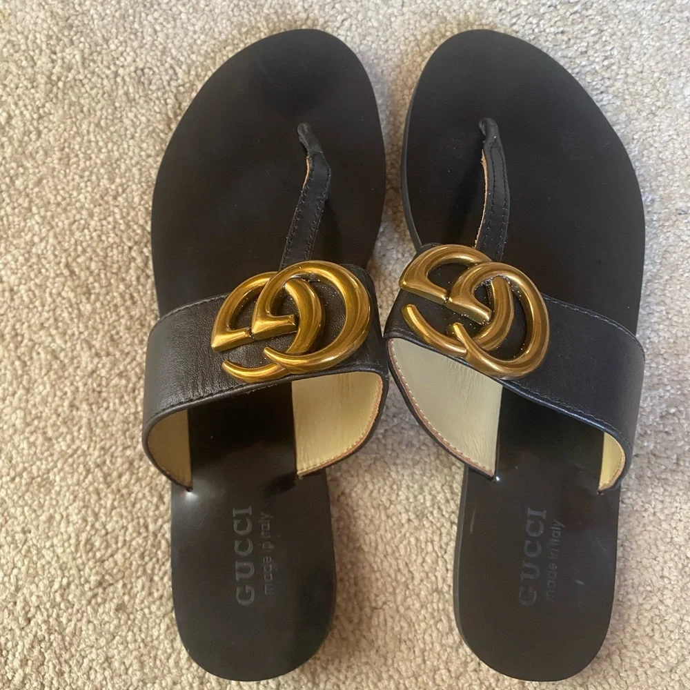 Italian Black Leather Thong Sandals with Gold Interlocking G